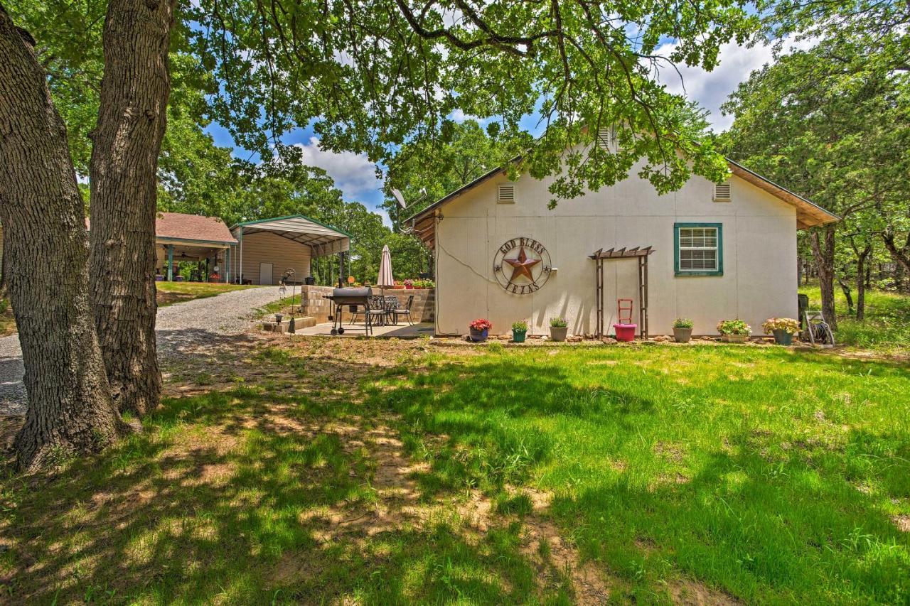 Lake Texoma Cabin - 1 Mi To Park And Boat Ramp! Willow Spring エクステリア 写真