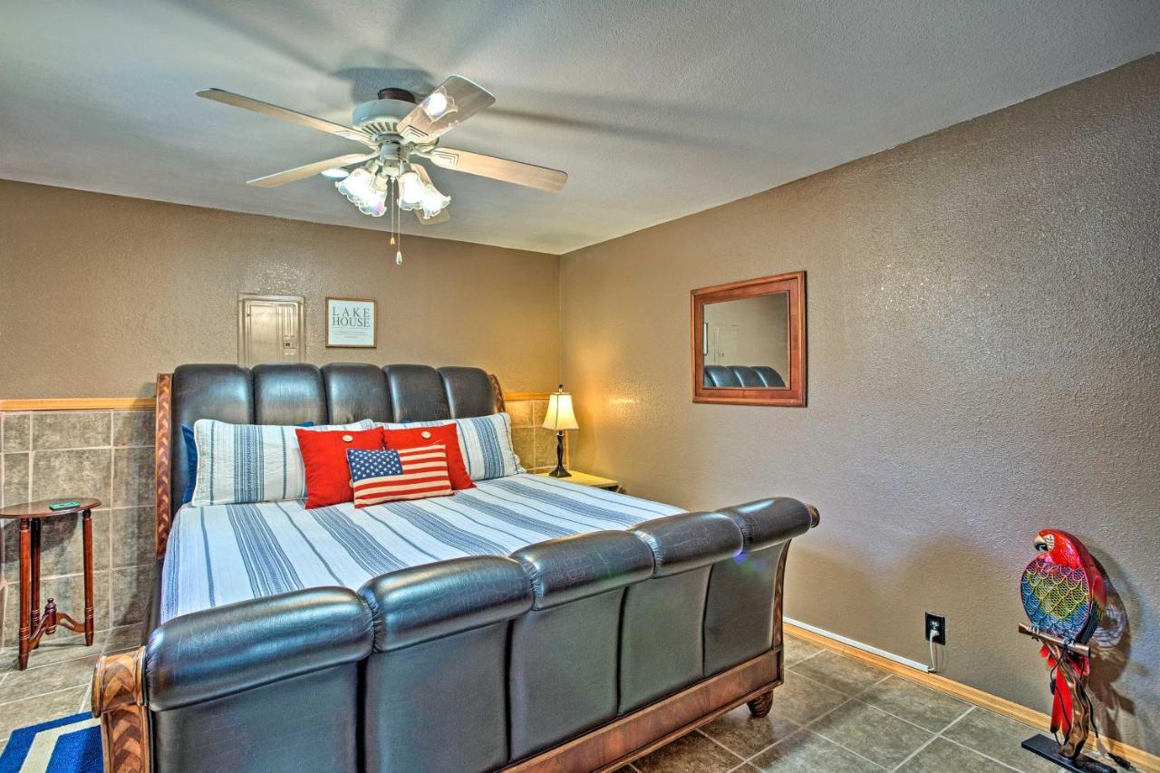 Lake Texoma Cabin - 1 Mi To Park And Boat Ramp! Willow Spring エクステリア 写真