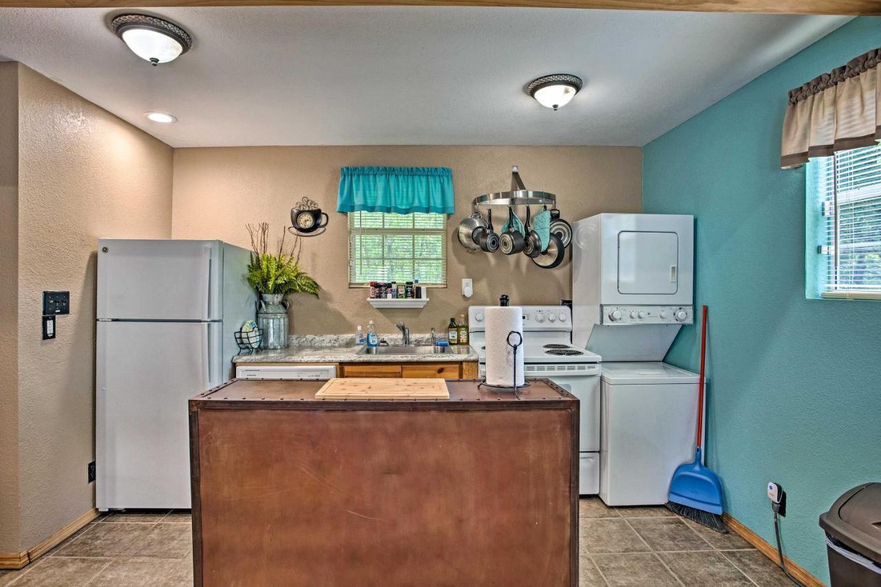 Lake Texoma Cabin - 1 Mi To Park And Boat Ramp! Willow Spring エクステリア 写真