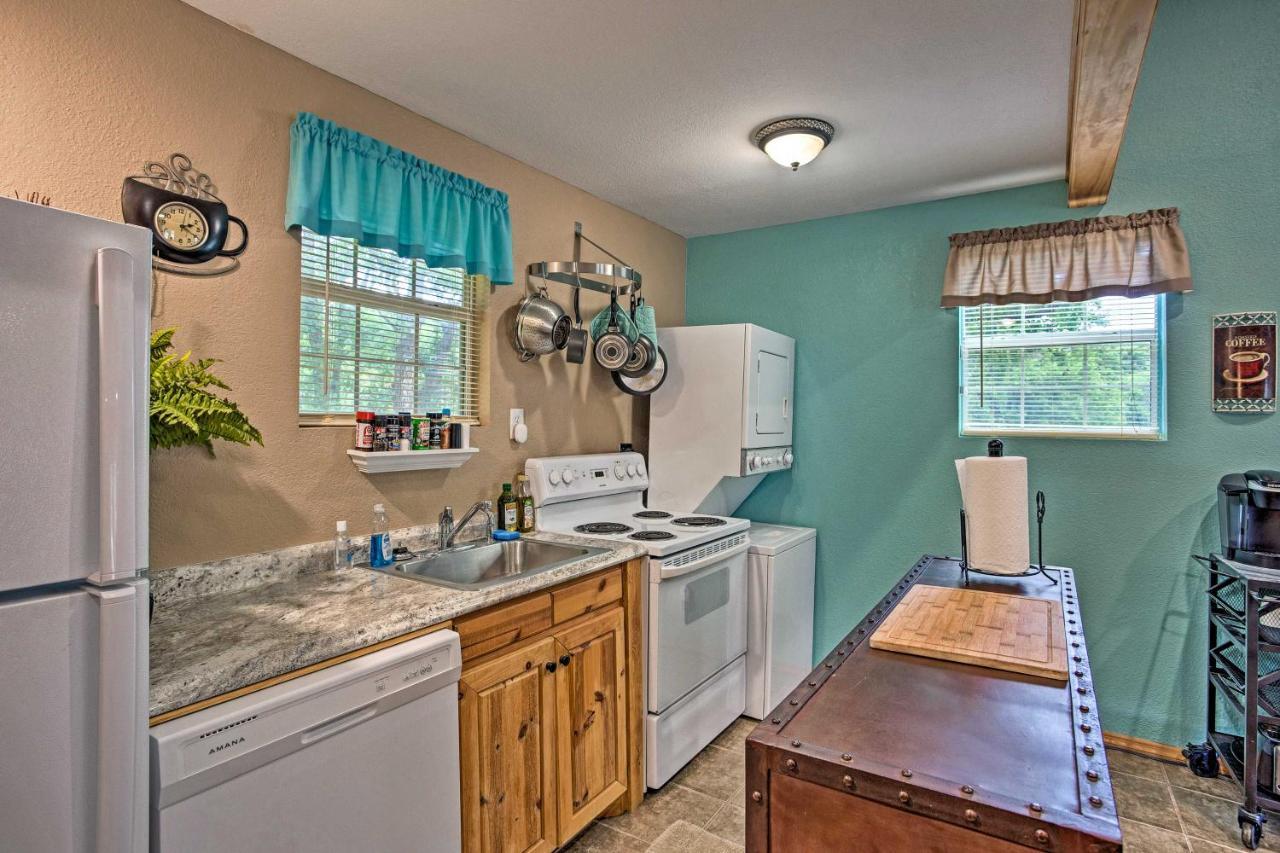 Lake Texoma Cabin - 1 Mi To Park And Boat Ramp! Willow Spring エクステリア 写真